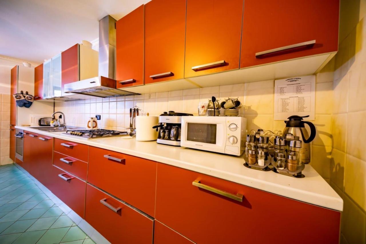 Guest house Pensiunea La Maison 3*